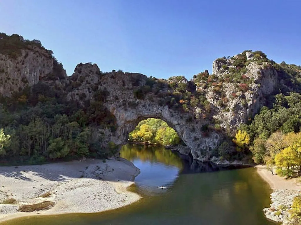 Peaceful Holiday Home With Pool In Ardeche