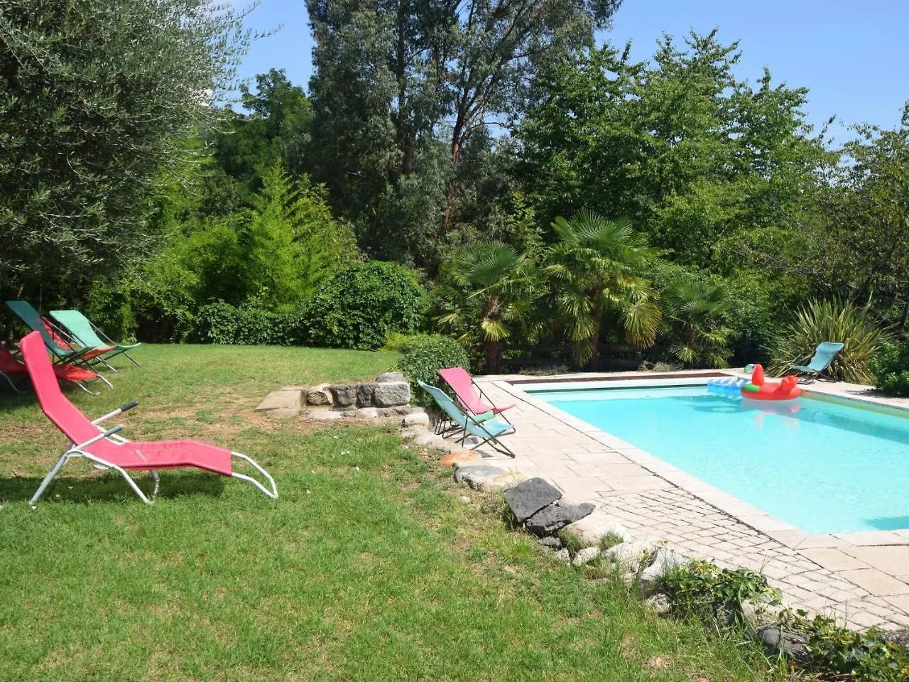 Peaceful Holiday Home With Pool In Ardeche